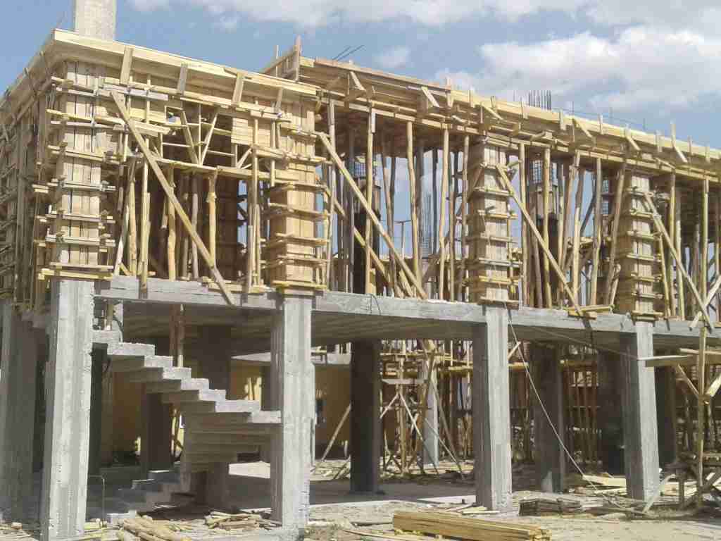 Yeşilyurt İnşaat Kalıpçısı